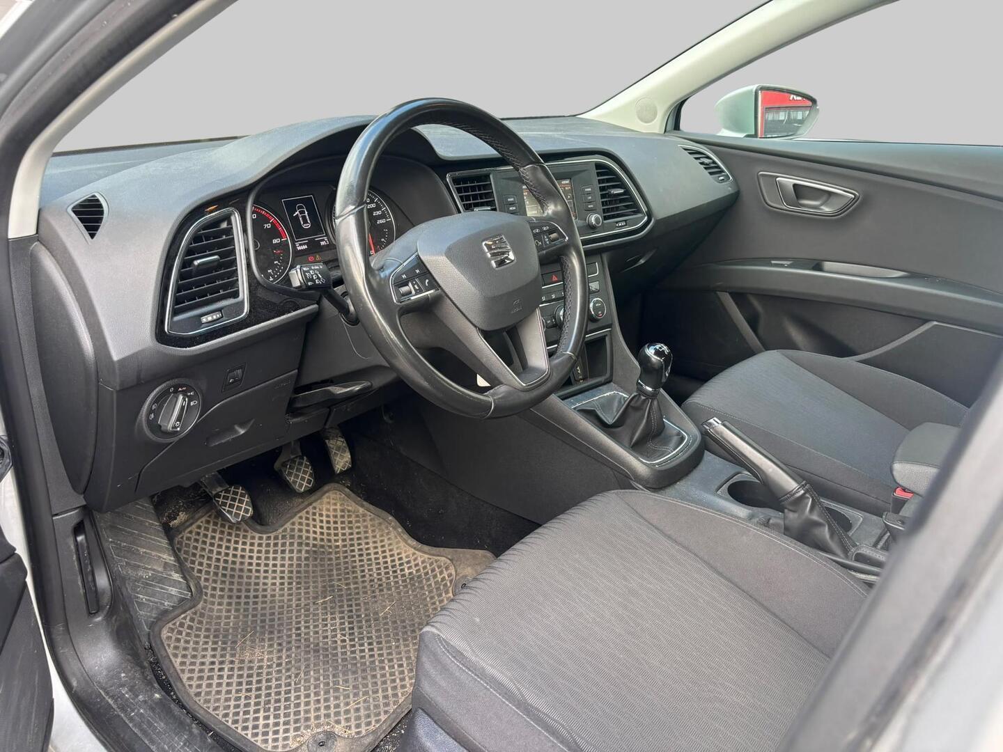 Seat Leon 1,0 TSI 115 Ecomotive Style 2016, bild 3/3