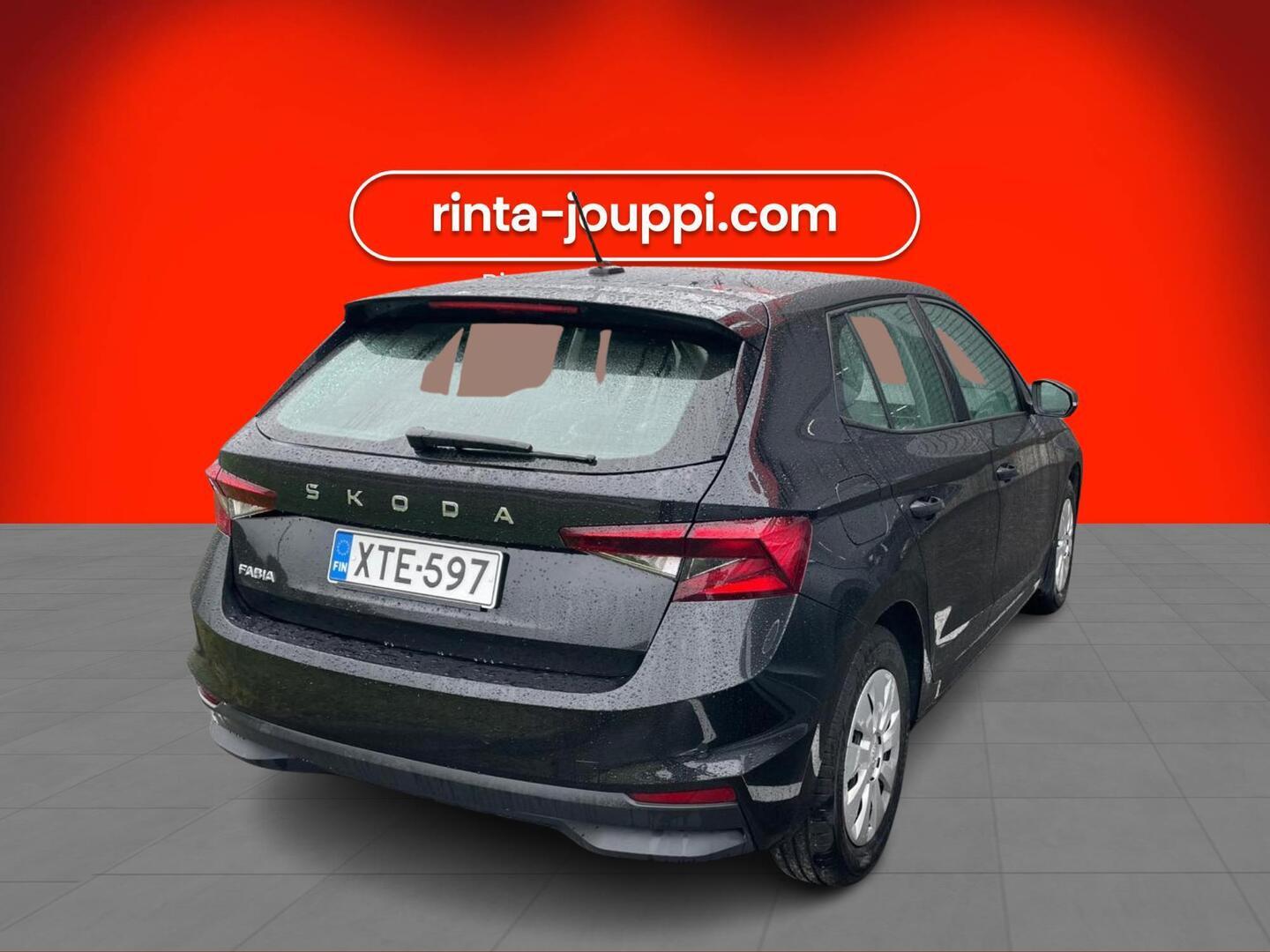 Skoda Fabia 2025, photo 2/3