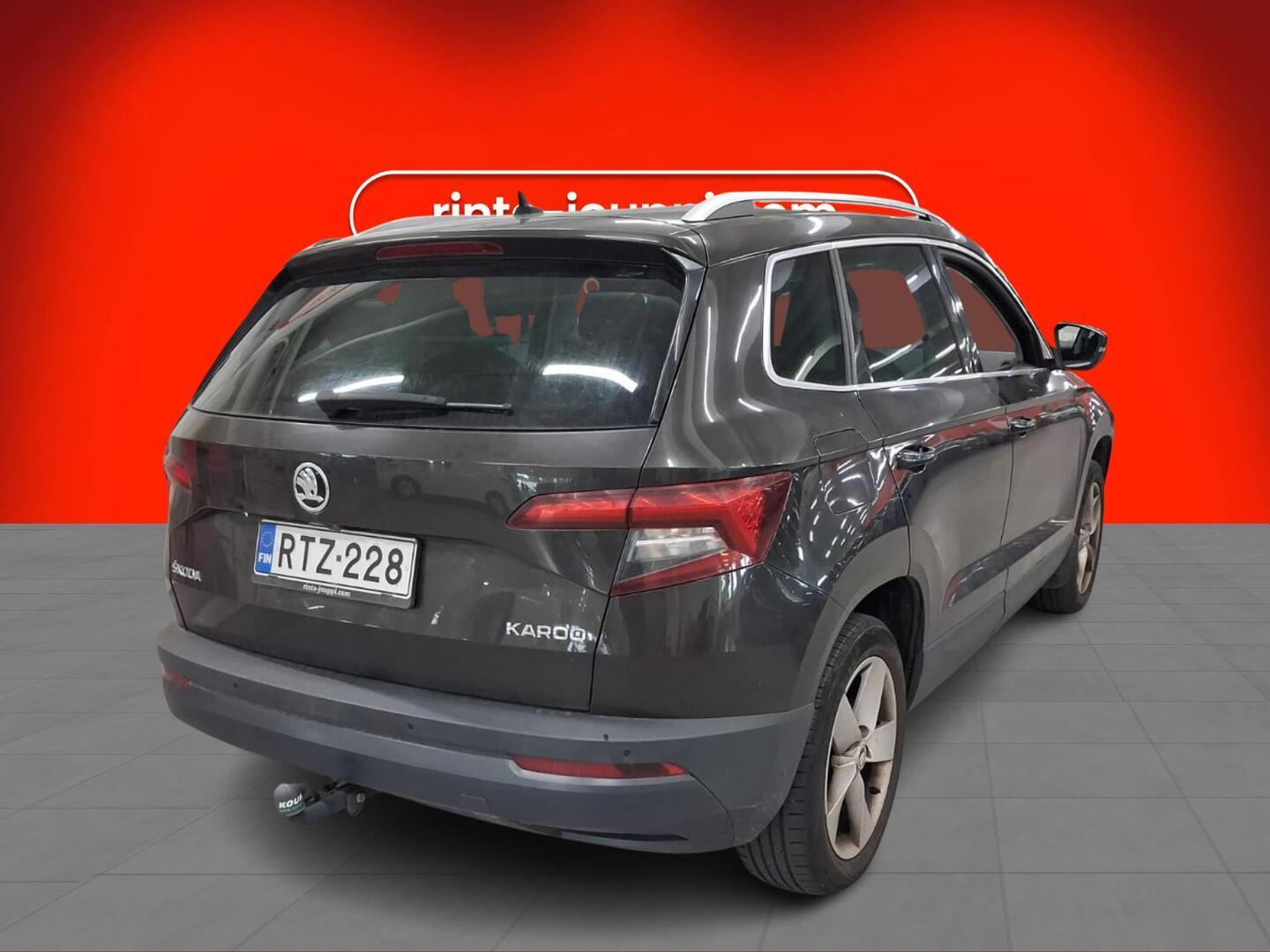 Skoda Karoq 1,5 TSI Style 2019, photo 2/3