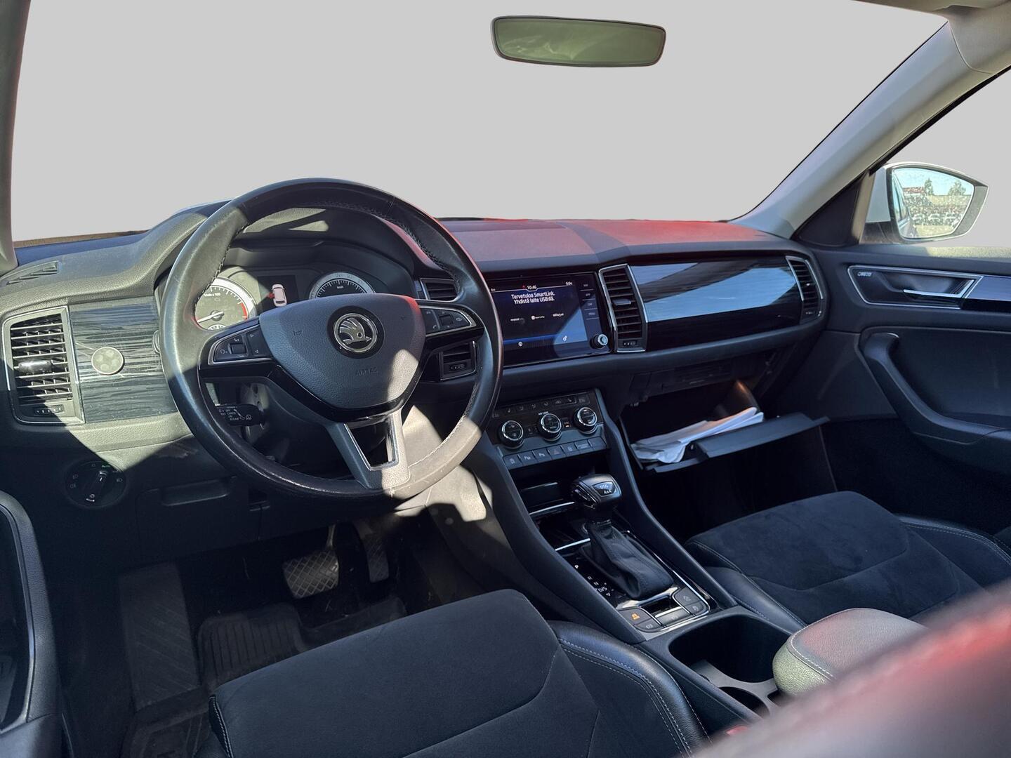Skoda Kodiaq 2017, photo 2/33