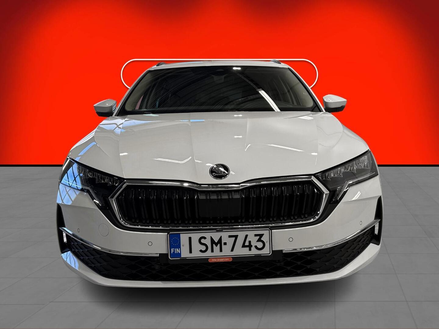 Skoda Octavia 2025, photo 2/3