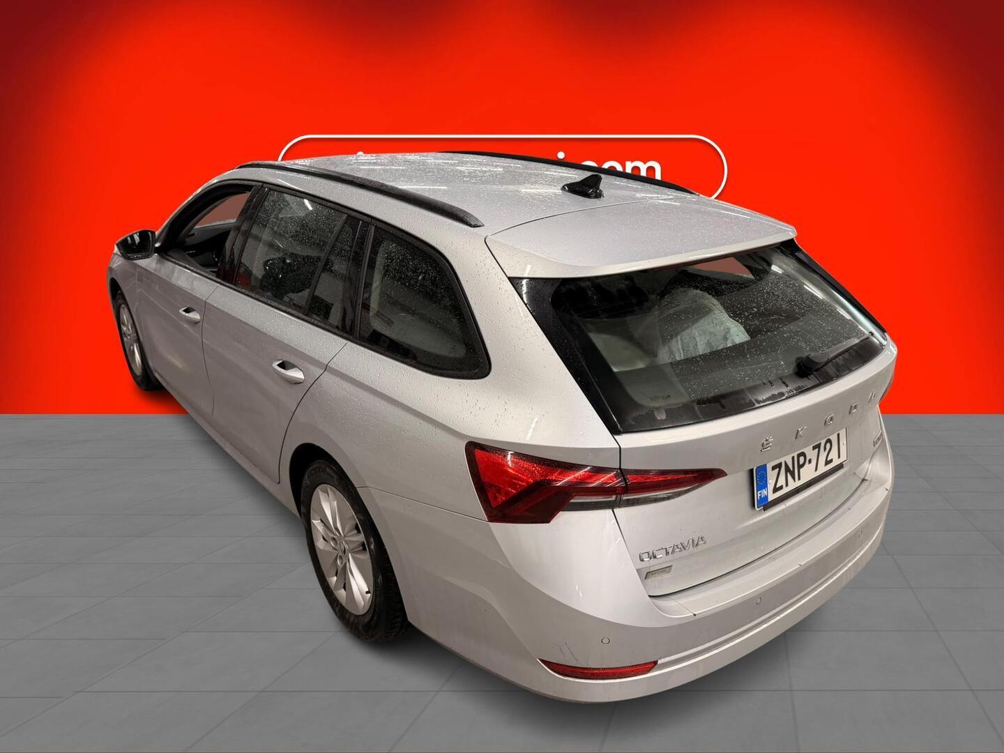 Skoda Octavia 2021, kuva 2/3