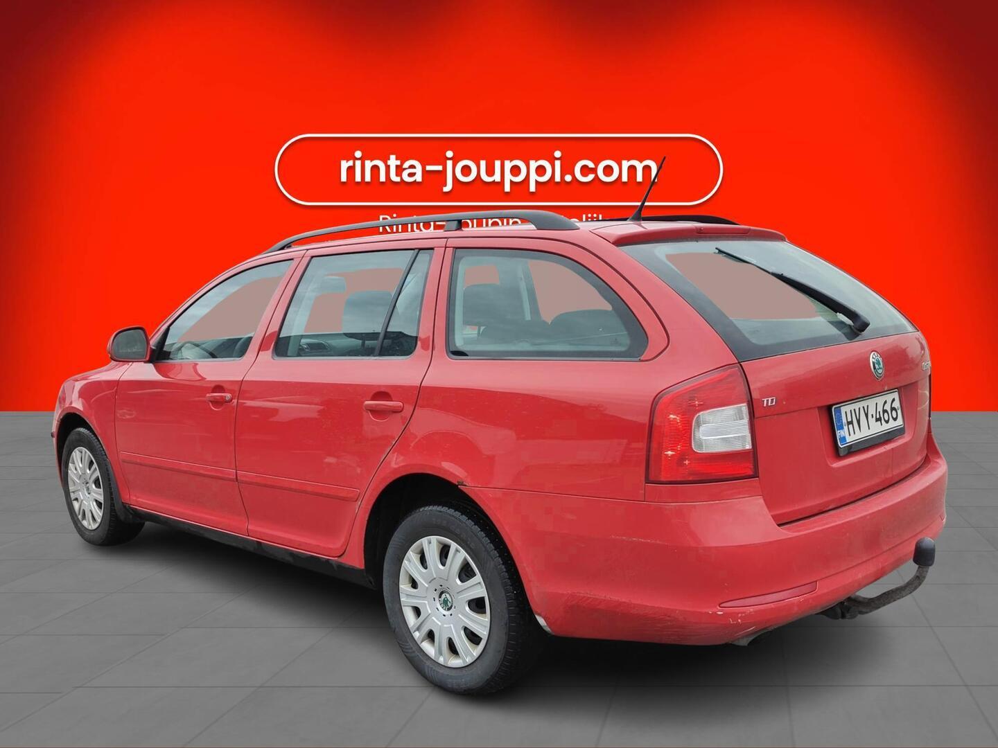 Skoda Octavia Combi 1,6 TDI Ambiente 2011, photo 2/4