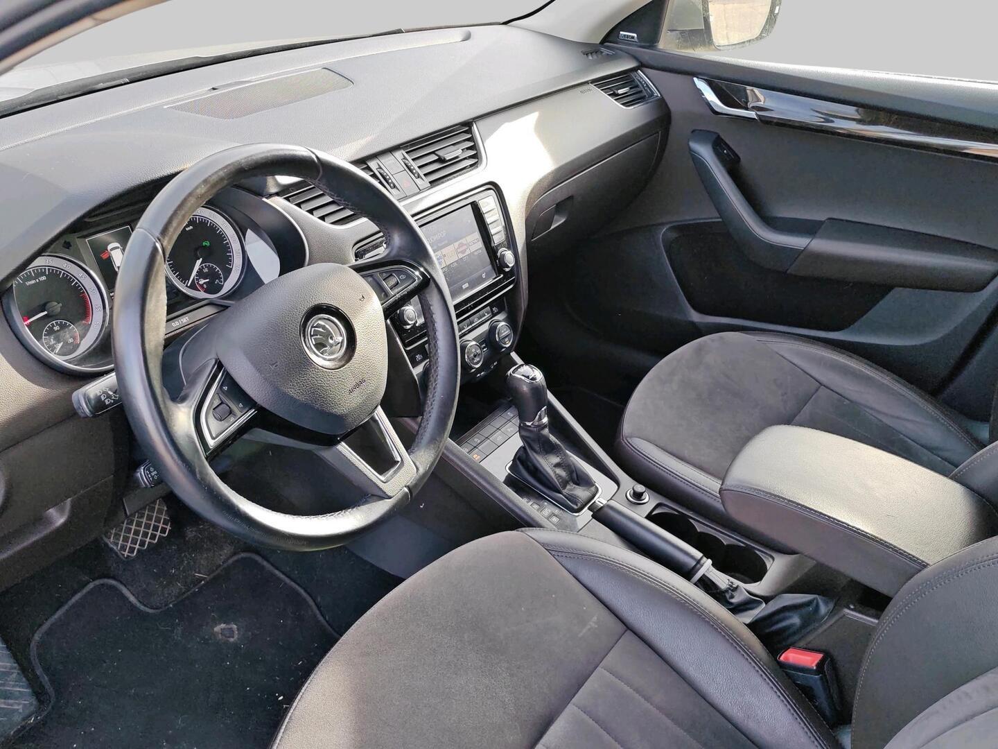 Skoda Octavia 2016, bild 3/3