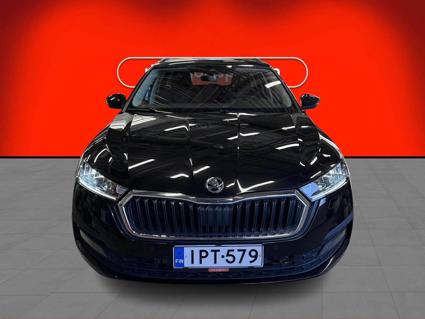 Skoda Octavia 2022, kuva 2/3