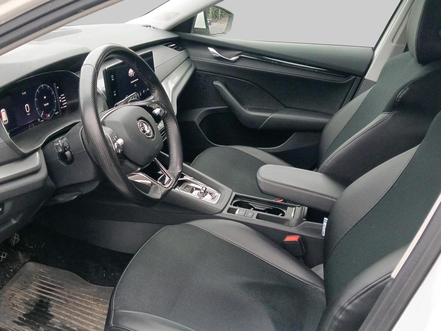 Skoda Octavia 2021, kuva 3/3