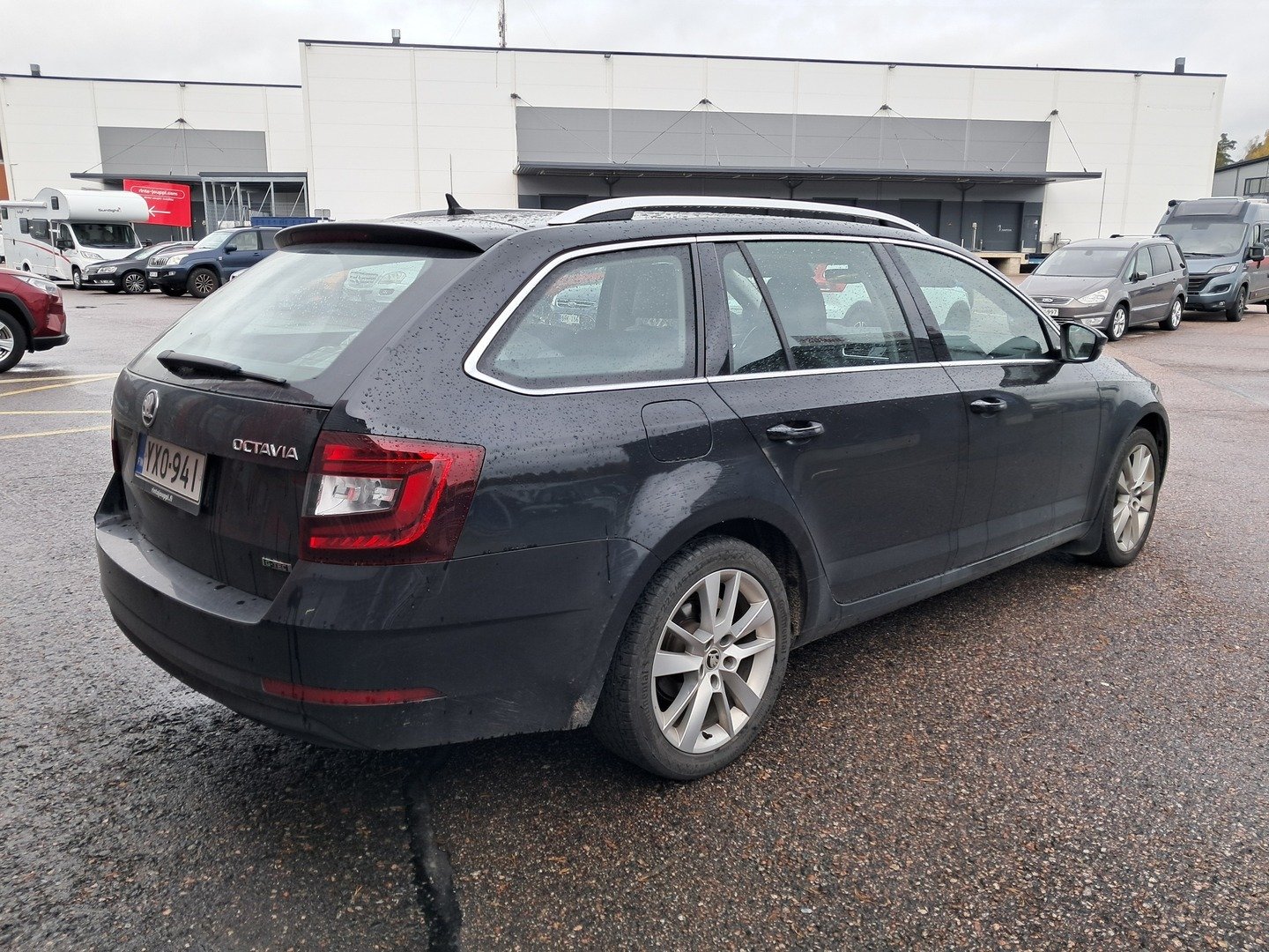 Skoda Octavia 2020, photo 2/3