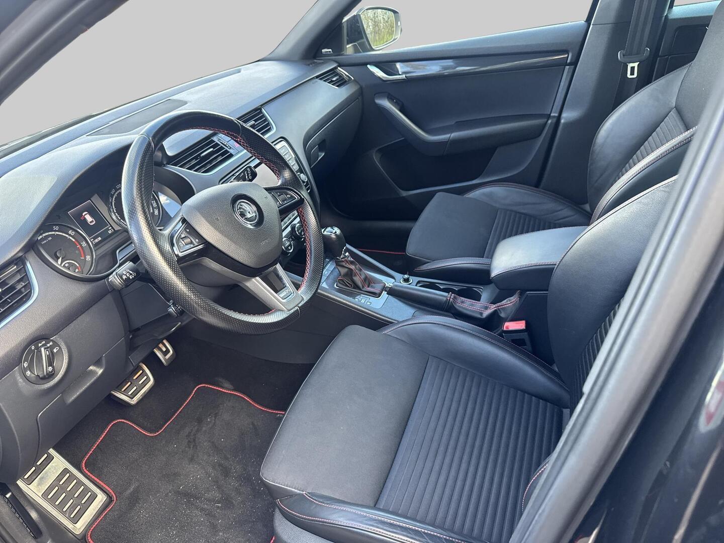 Skoda Octavia 2014, kuva 3/3