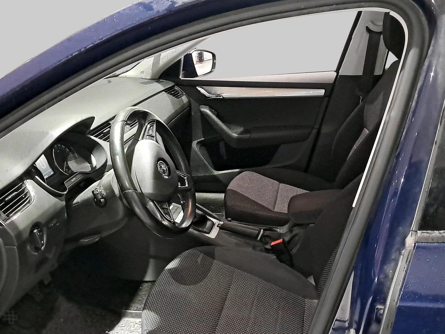 Skoda Octavia 1,4 TSI Ambition 2017, bild 3/3