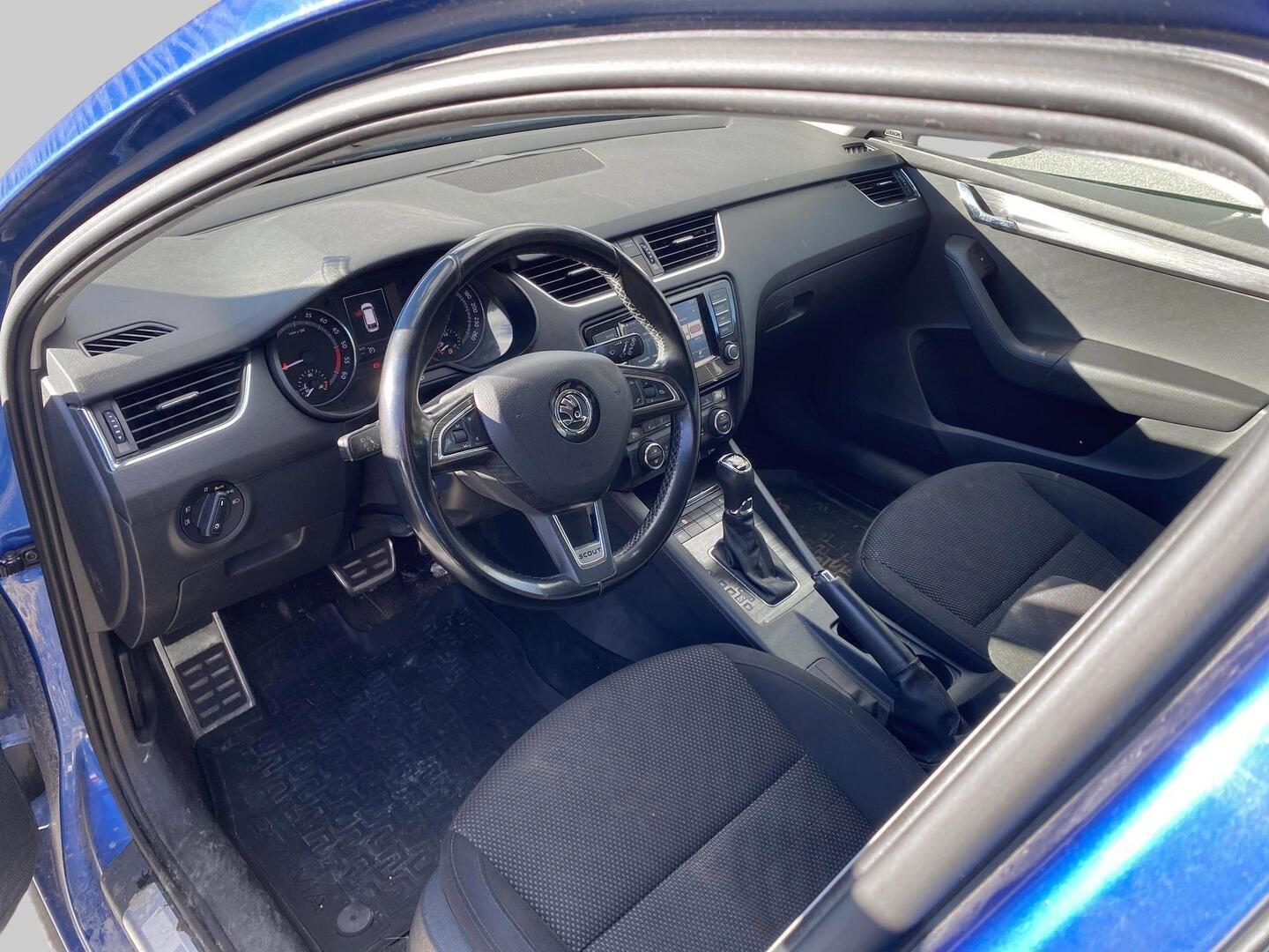 Skoda Octavia 2015, bild 3/3
