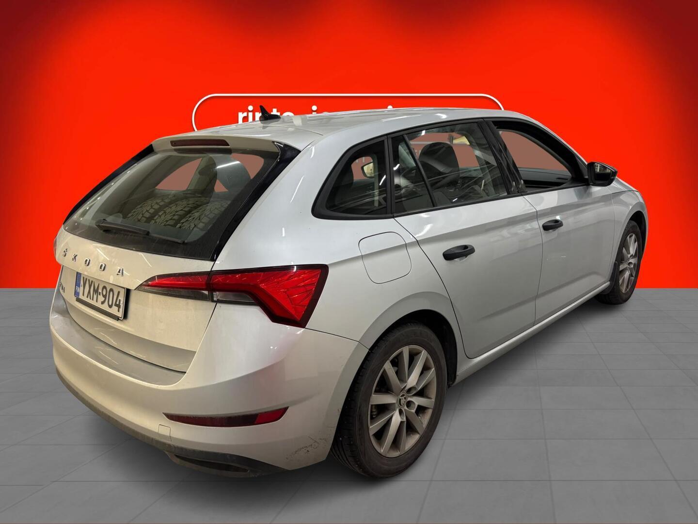 Skoda Scala 1,0 TSI 95 Active 2021, bild 2/3