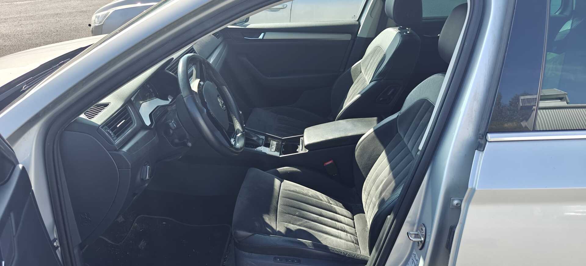 Skoda Superb 2016, kuva 3/3