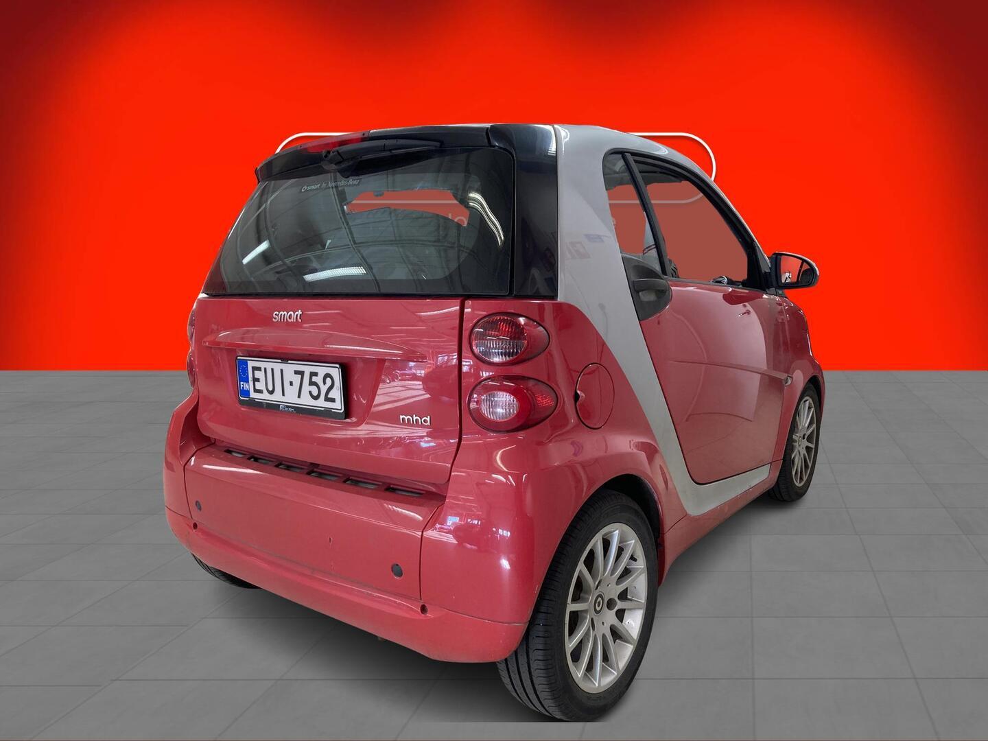Smart Fortwo coupé 52 kw MHD passion 2011, kuva 2/3