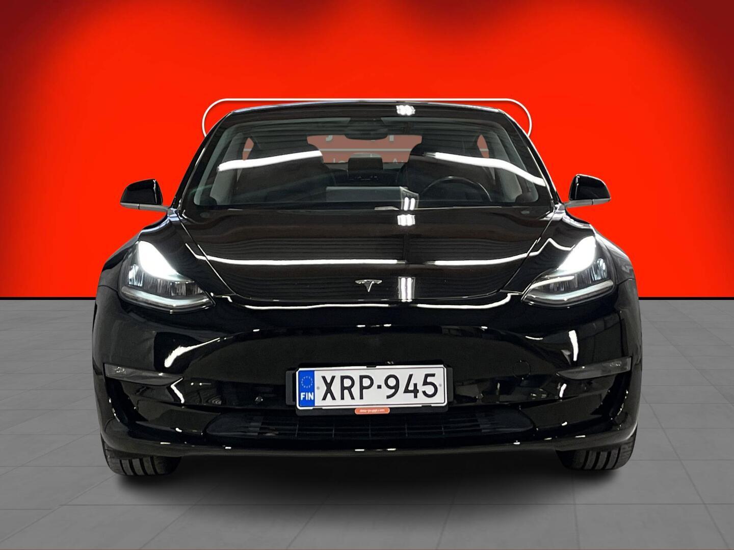 Tesla Model 3 Standard RWD Plus 2019, photo 2/3