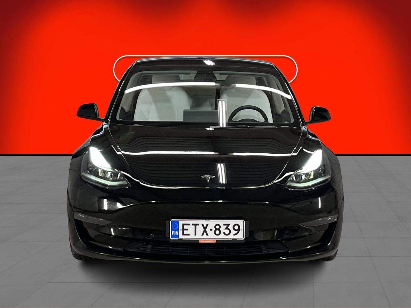 Tesla Model 3 Long Range 2021, kuva 2/3