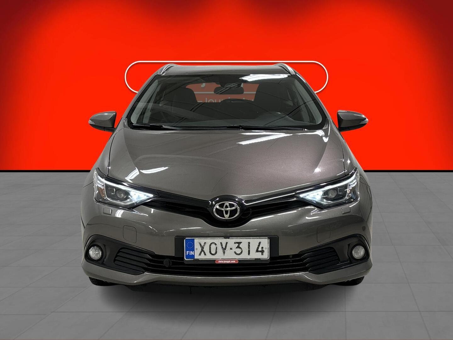 Toyota Auris 2018, bild 2/25