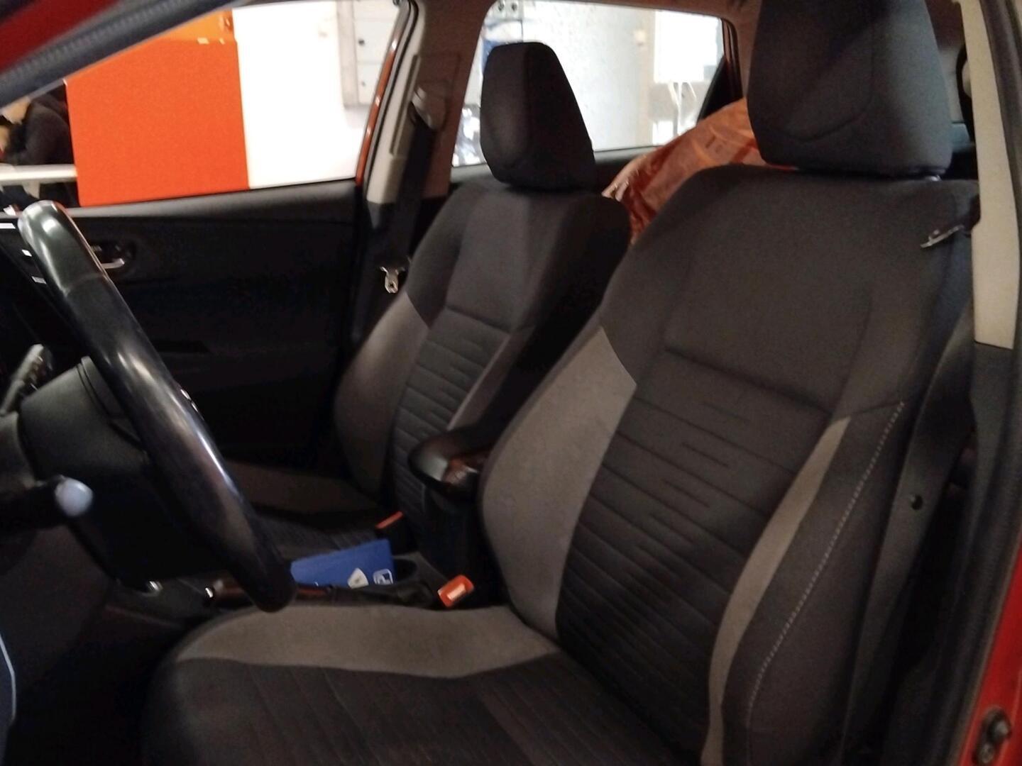 Toyota Auris 1,8 Hybrid Active 2016, kuva 4/26