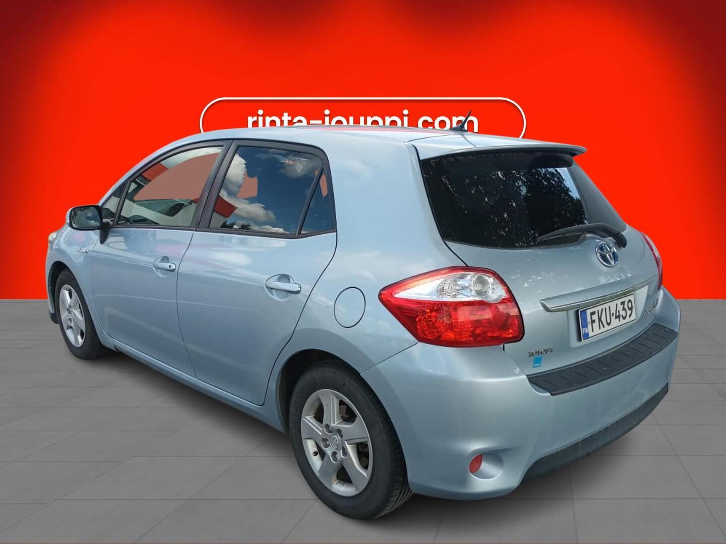 Toyota Auris 1,8 HSD Linea Sol 5ov 2012, kuva 2/3