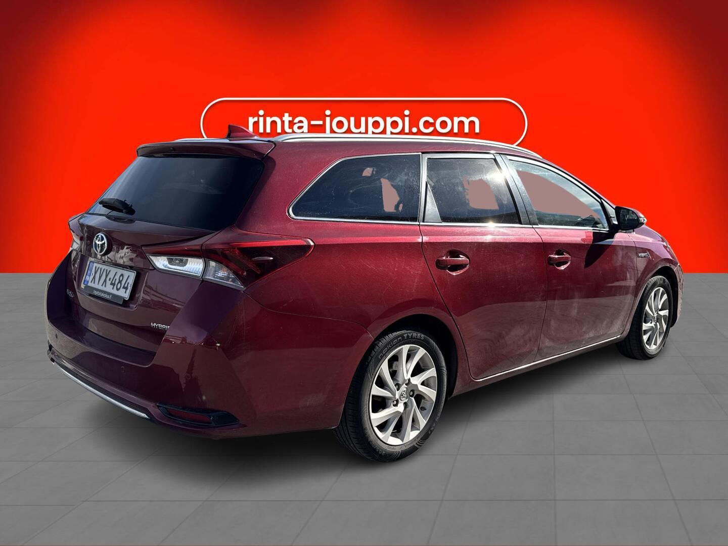 Toyota Auris 2019, kuva 2/3