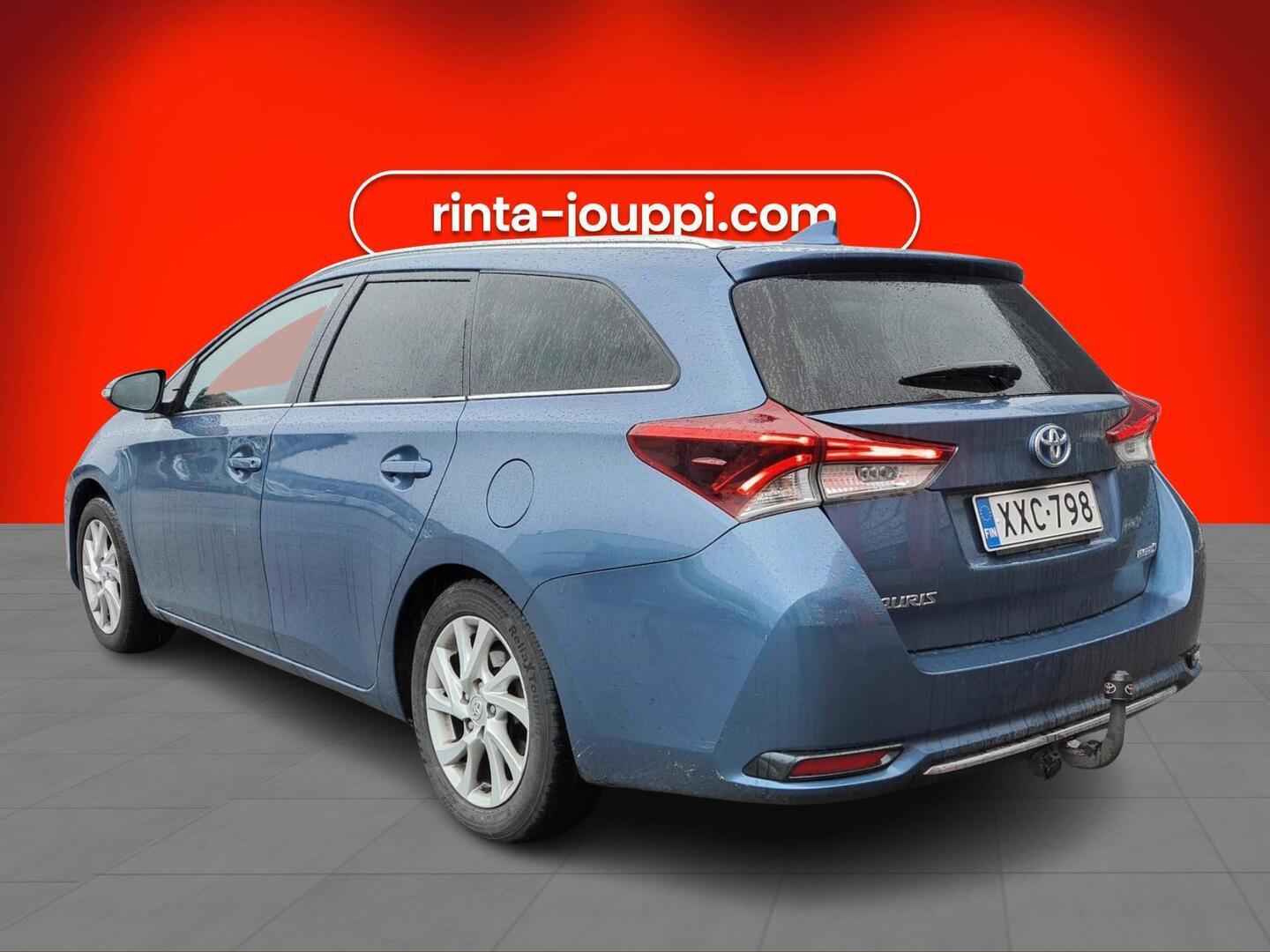 Toyota Auris 2019, photo 2/4