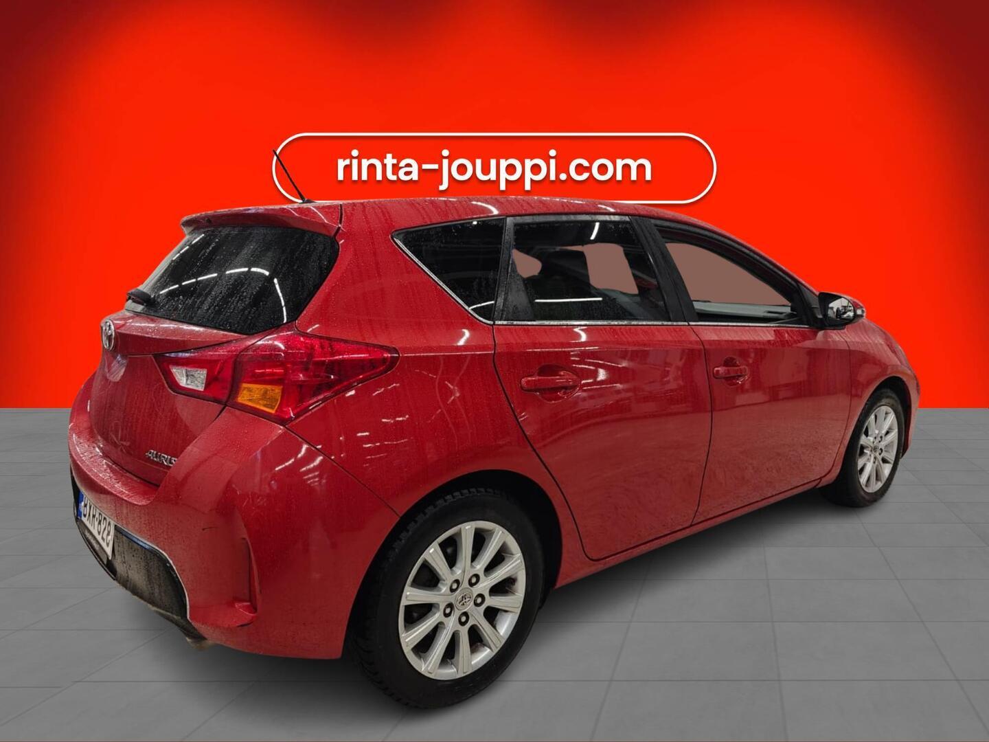 Toyota Auris 2015, kuva 2/3