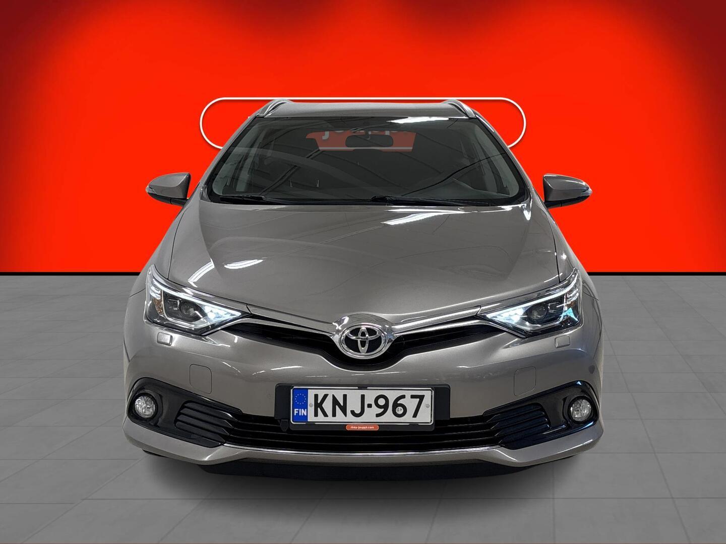 Toyota Auris Touring Sports 1,2 T Active 2016, bild 2/3