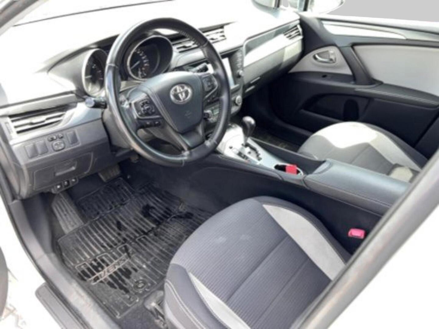 Toyota Avensis 2017, kuva 3/3