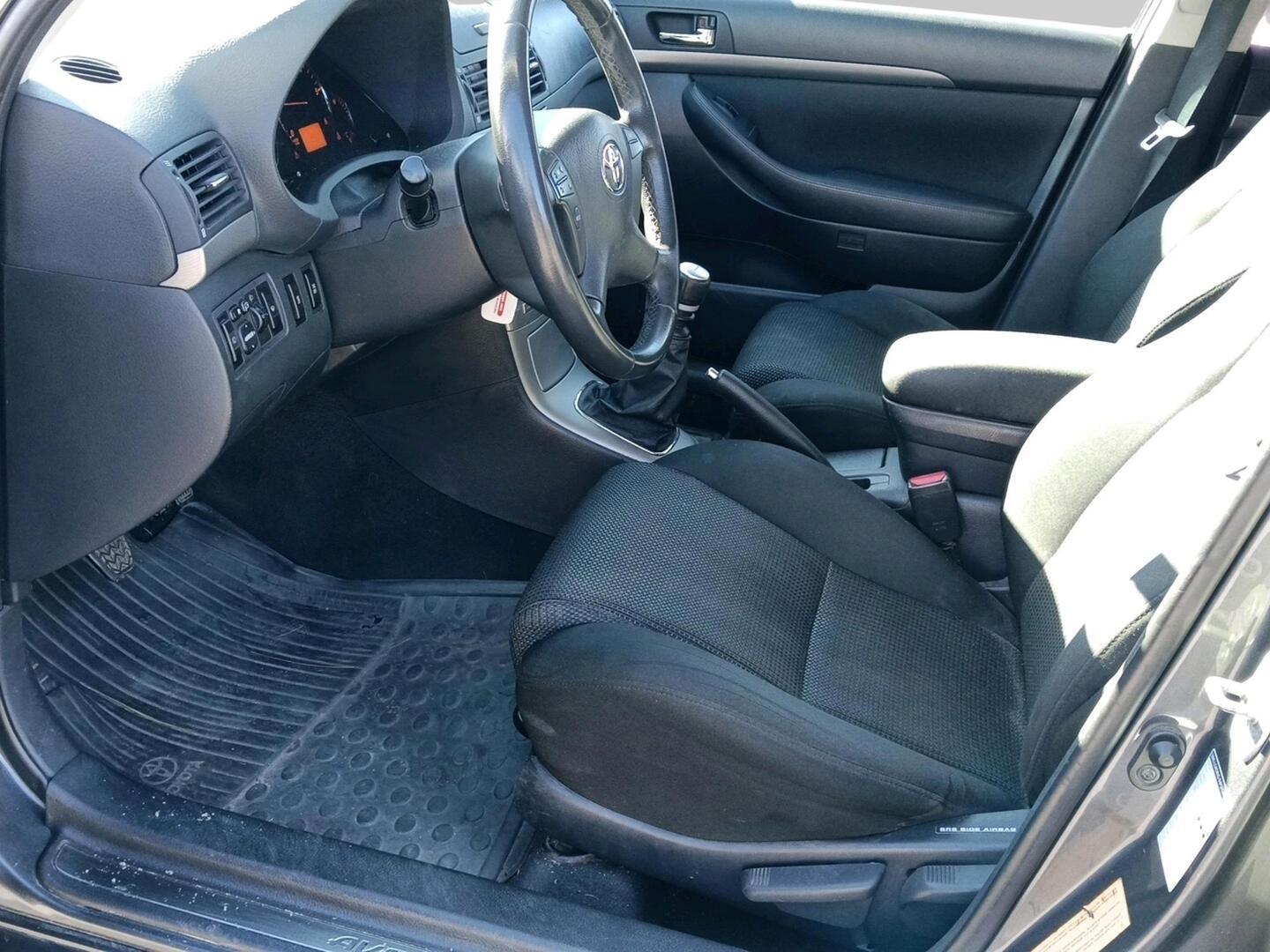 Toyota Avensis 2008, kuva 3/3