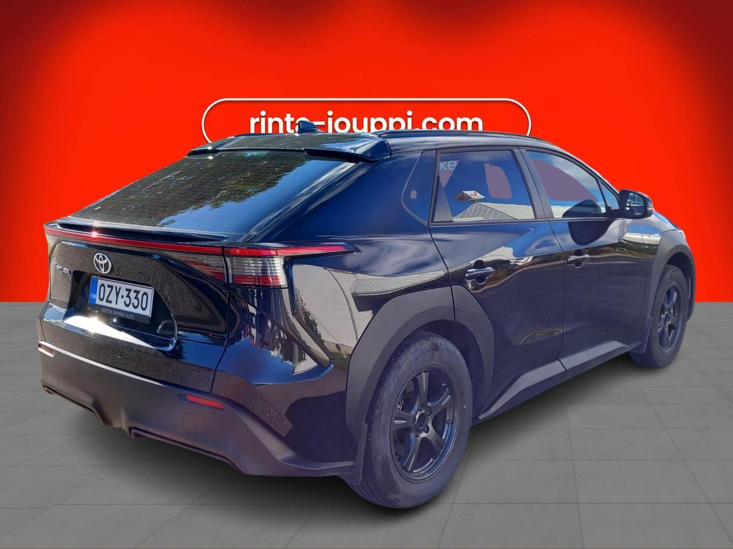Toyota bZ4X Active 2023, kuva 2/3