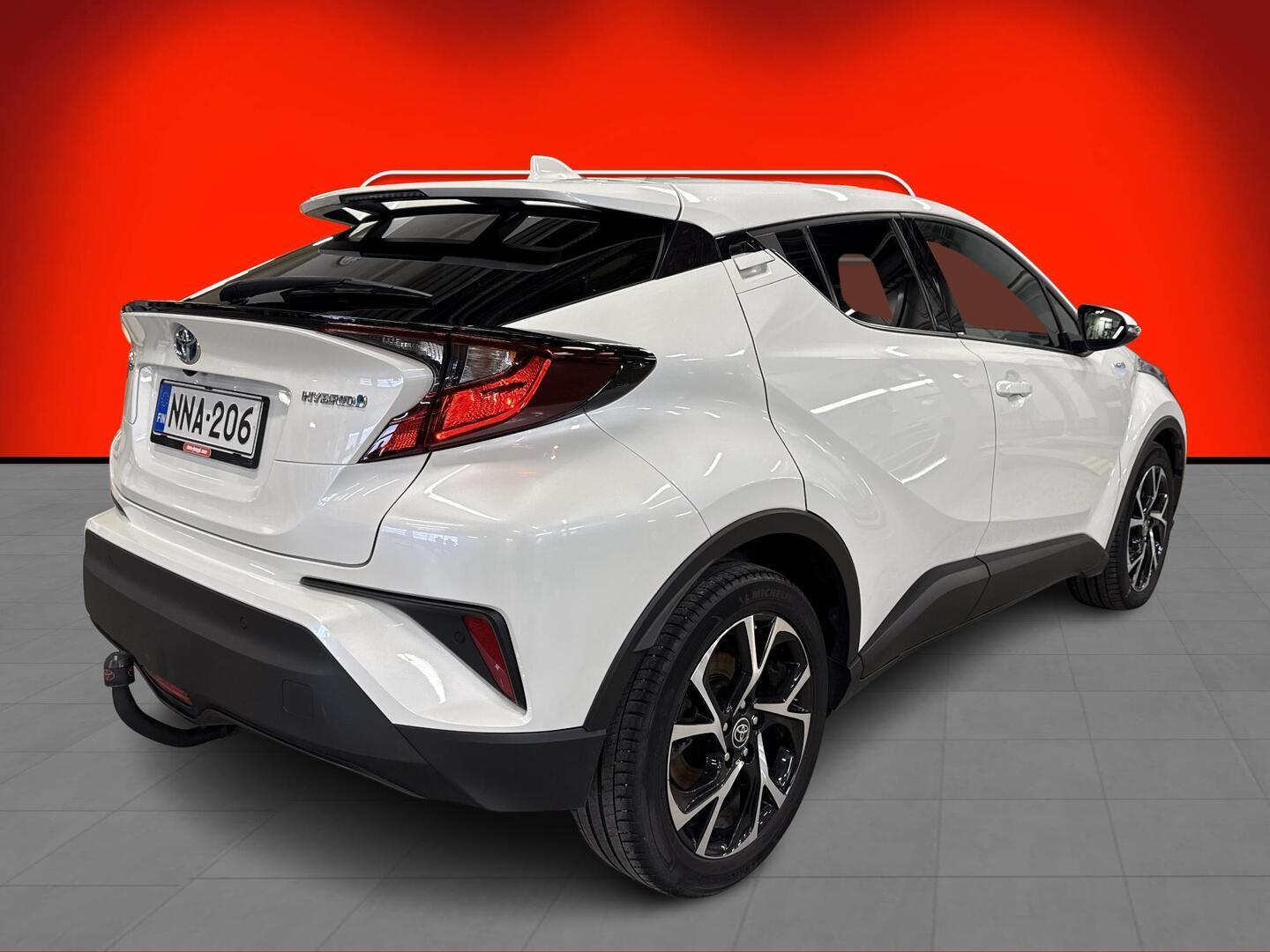 Toyota C-HR 1,8 Hybrid Active 2021, kuva 5/25