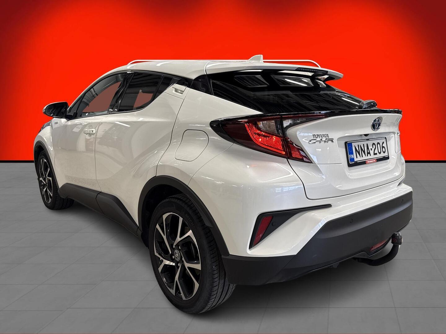 Toyota C-HR 1,8 Hybrid Active 2021, kuva 7/25