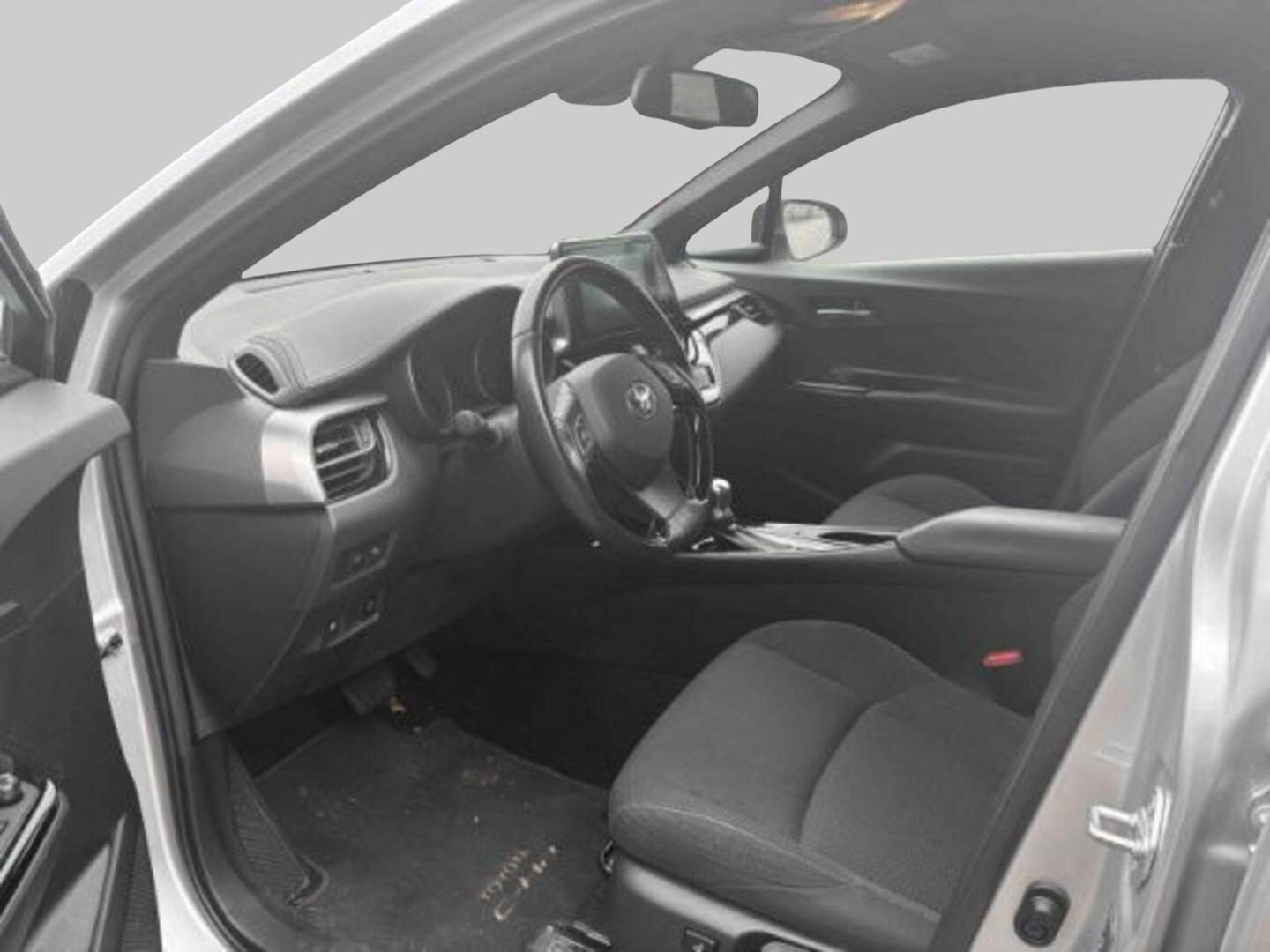 Toyota C-HR 1.8 Hybrid Selected 2018, kuva 3/3