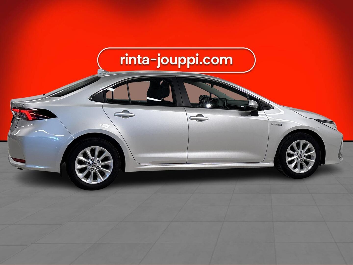 Toyota Corolla 2021, photo 4/18