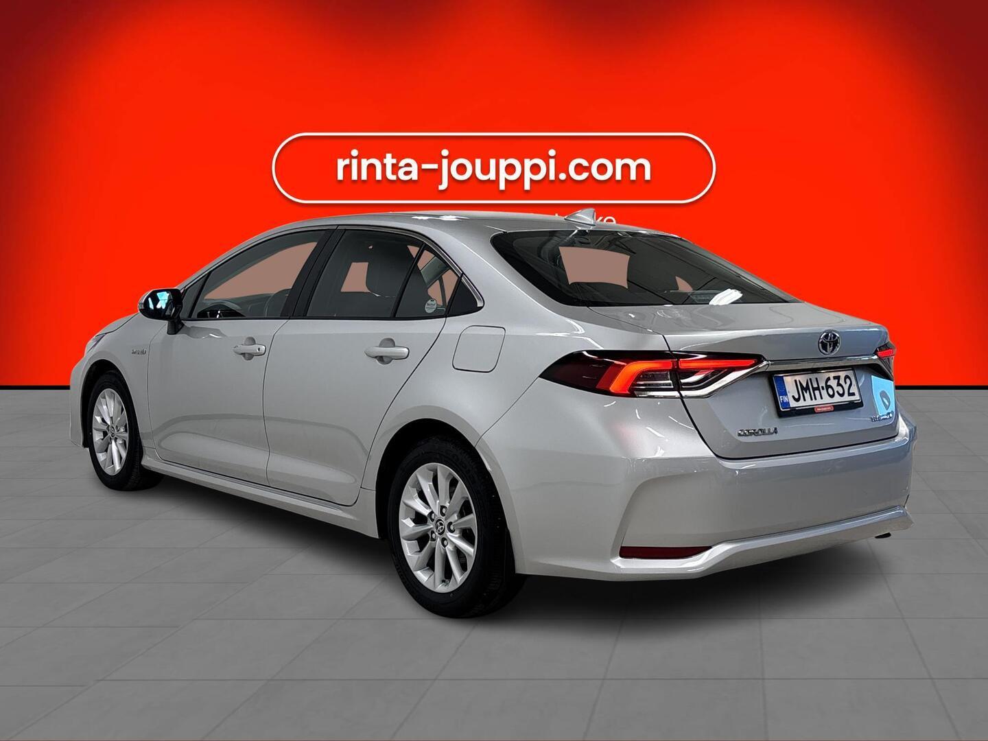 Toyota Corolla 2021, photo 7/18