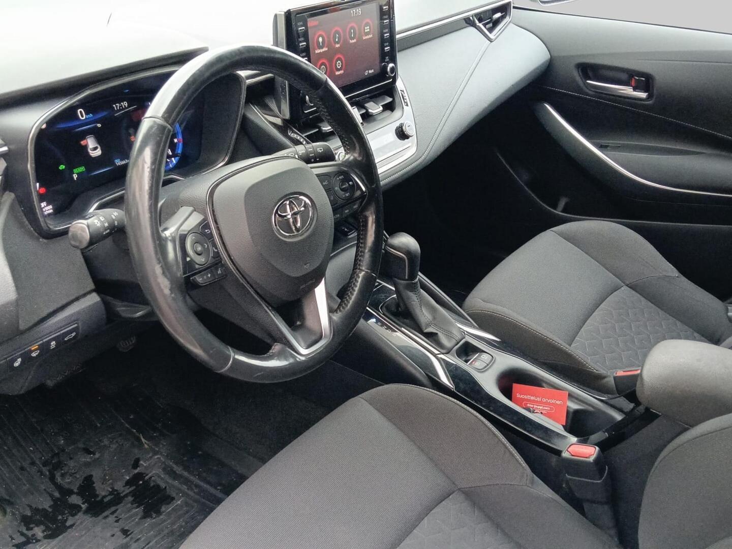 Toyota Corolla 2019, bild 3/3