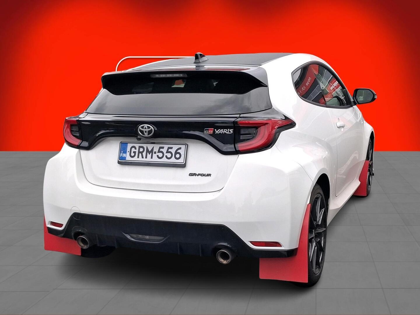 Toyota GR Yaris 1,6 Turbo 4WD 2022, kuva 2/3