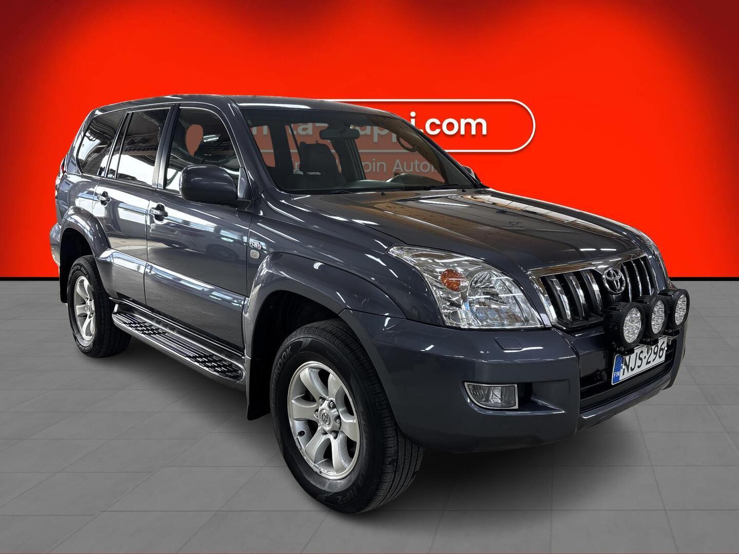 Toyota Land Cruiser 2004, kuva 3/4