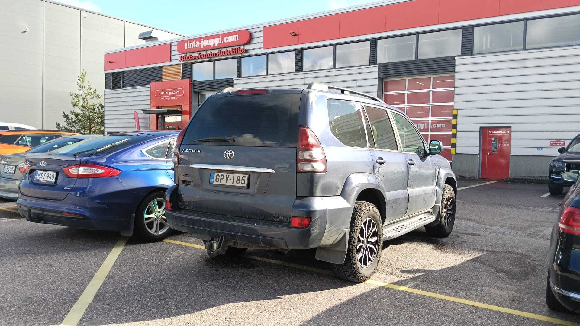 Toyota Land Cruiser 2005, kuva 2/3