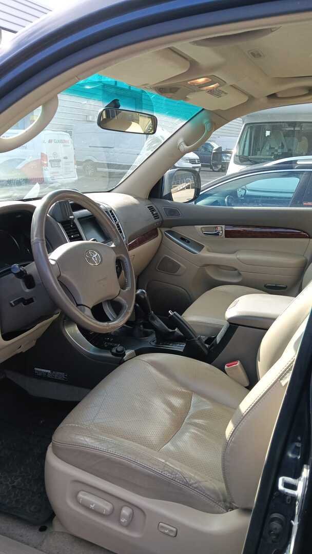 Toyota Land Cruiser 2005, kuva 3/3