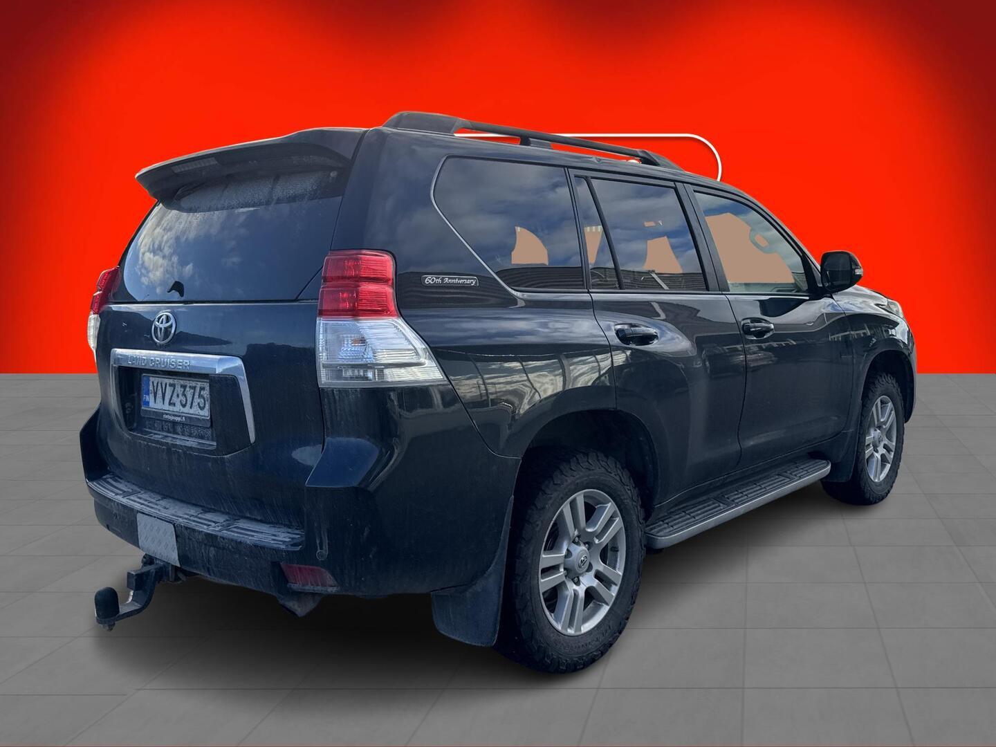 Toyota Land Cruiser 2011, bild 2/3