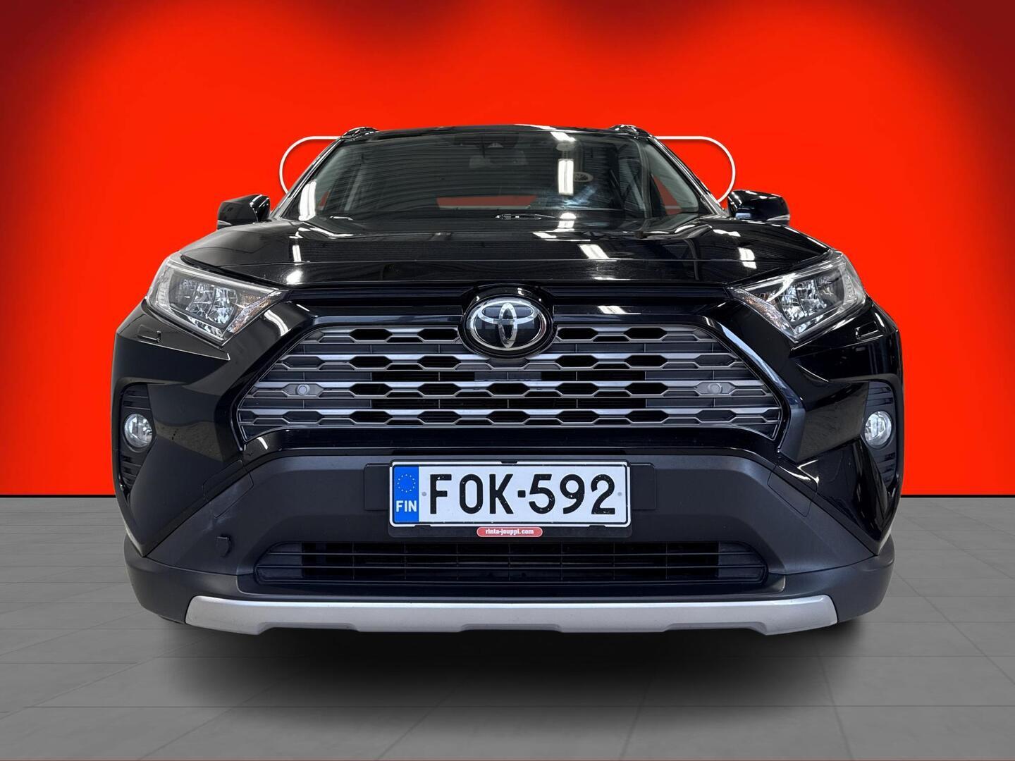 Toyota RAV4 2020, kuva 2/3