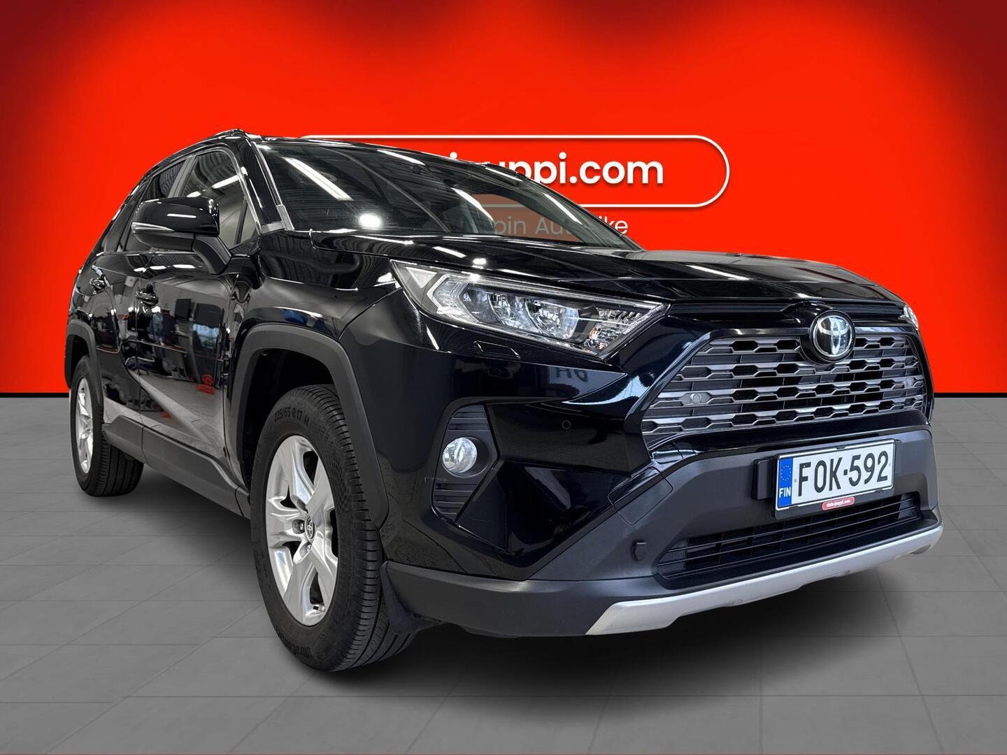 Toyota RAV4 2020, kuva 3/3