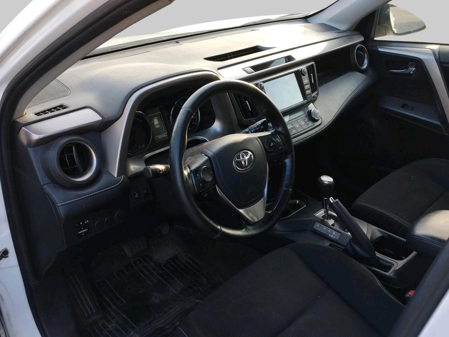 Toyota RAV4 2,5 Hybrid AWD Active 2018, kuva 3/35