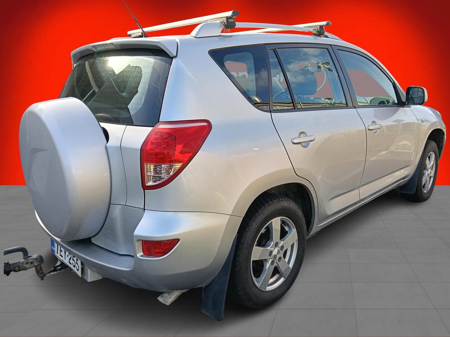Toyota RAV4 2,0 VVT-i 4WD 2008, kuva 2/3