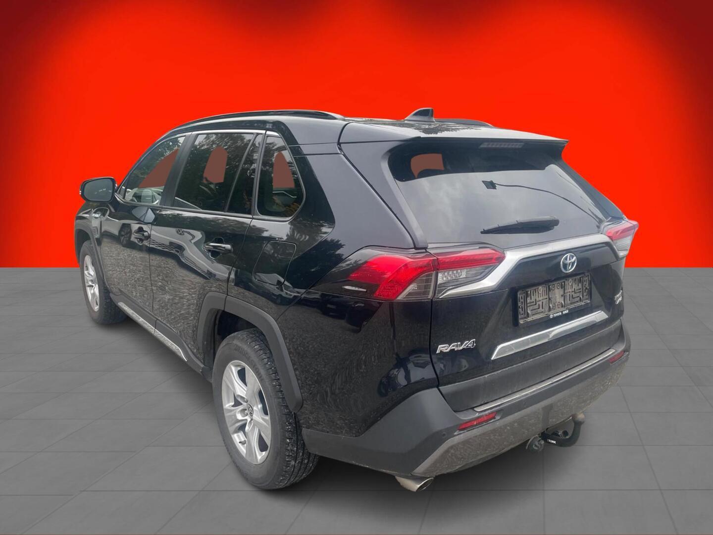 Toyota RAV4 Hybrid 2,5 AWD-i Active 2020, bild 2/3
