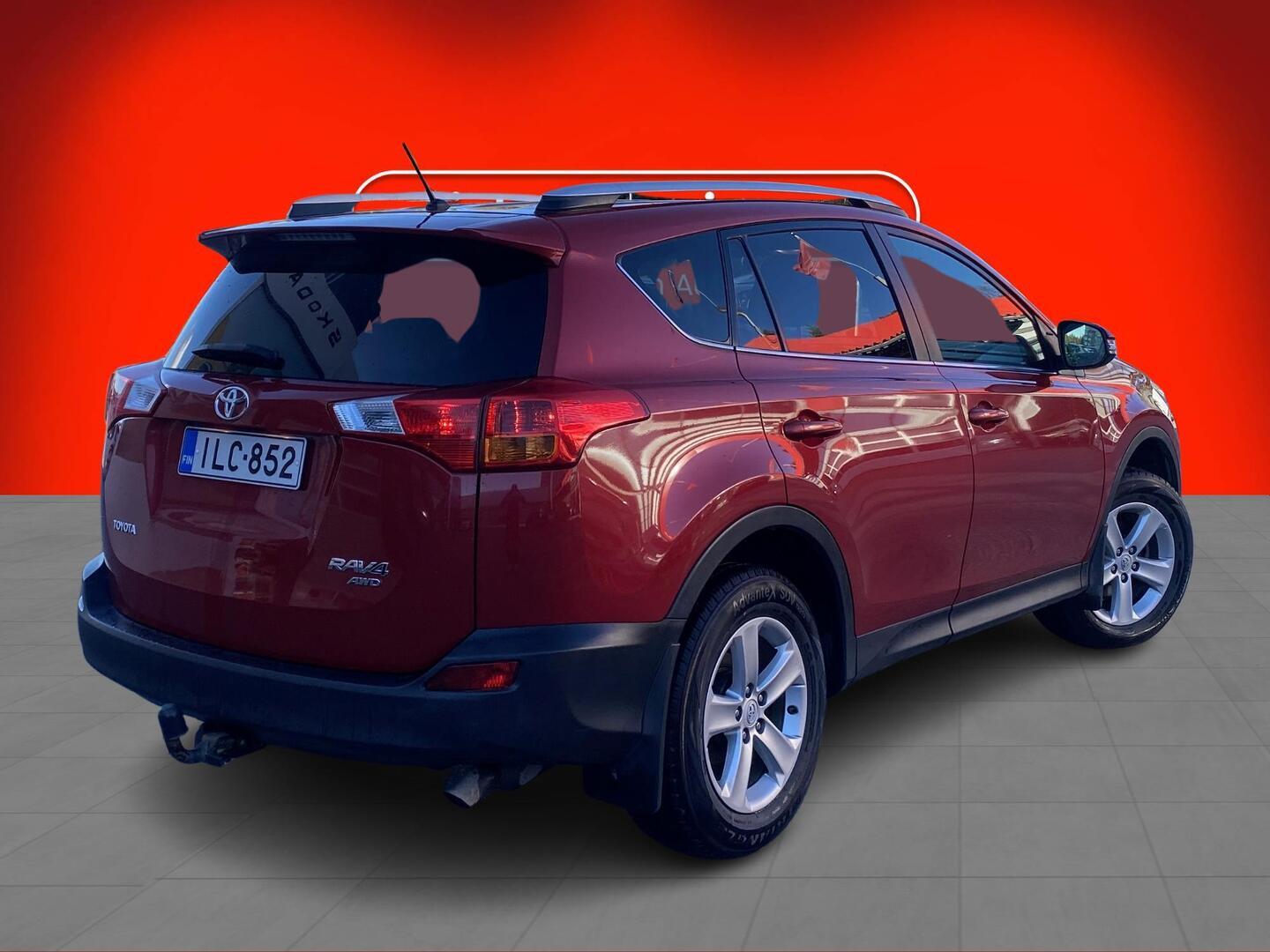 Toyota RAV4 2,2 D-4D AWD Active 2013, kuva 2/3