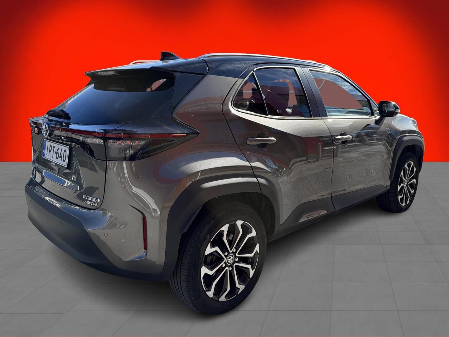 Toyota Yaris Cross 2022, kuva 2/3