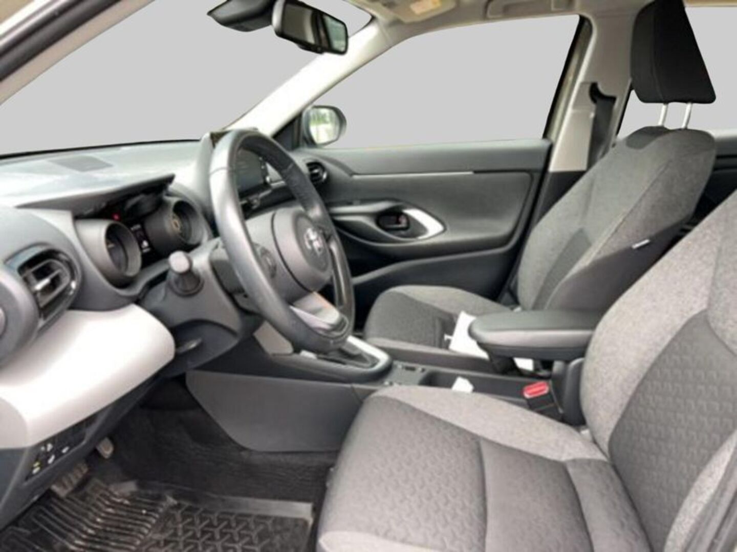 Toyota Yaris Cross 1.5 Hybrid Active 2022, kuva 3/3