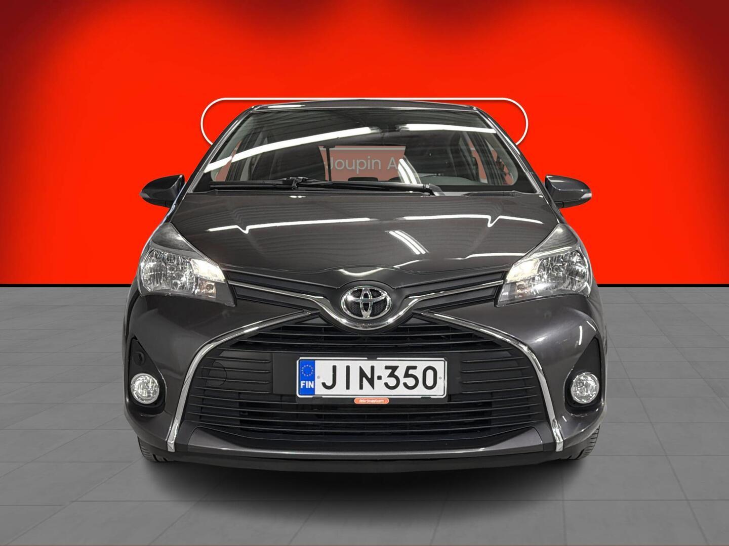 Toyota Yaris 2017, kuva 2/4