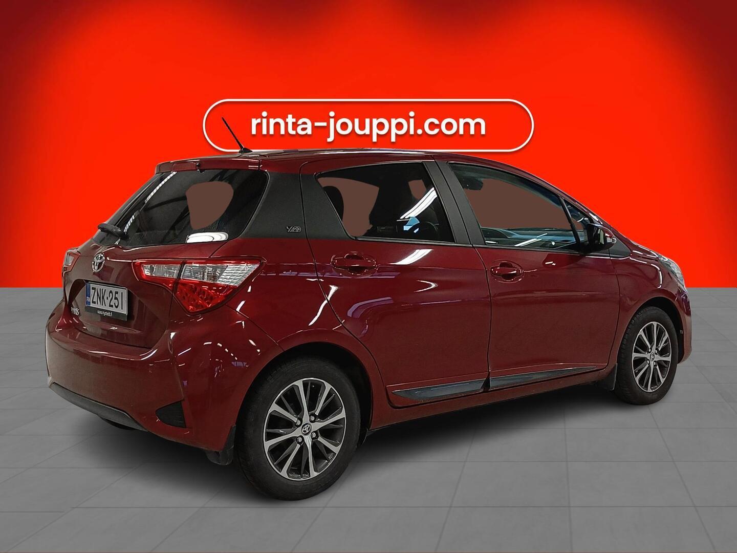 Toyota Yaris 2020, photo 2/3